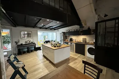 Image de Loft 150m2 Hammam Piscine Centre-ville Longchamps