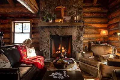 Image de Lpjh - Romantic Woodland Cabin