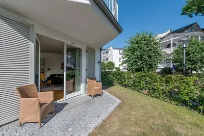 Appartement de vacances \"Strandhaus Seeblick Binz 13\" avec vue sur la mer, terrasse privée et Wi-Fi