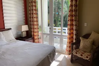 Image de 2 bedrooms with pool. Walking distance to Cabarete beach, restaurants, shops.