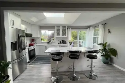 Image de Alps。4 bedroom 2 bath + kitchen · April Deals