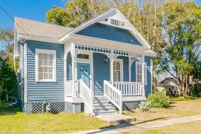 Image de Southern Charm on Charles