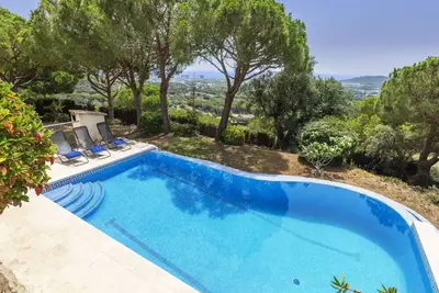 Image de Maison de vacances privée avec piscine privée, Wifi, climatisation, Tv, patio, parking