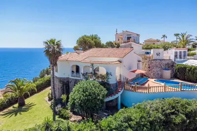 Image de Magnifique maison de vacances privée avec piscine privée, Wifi, Tv, terrasse et parking