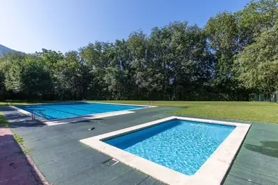 Image de Joli appartement pour 6 personnes avec piscine, climatisation, Wifi, Tv et parking