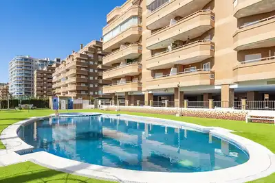 Image de Joli appartement pour 4 personnes avec piscine, climatisation, Wifi, Tv, terrasse et parking