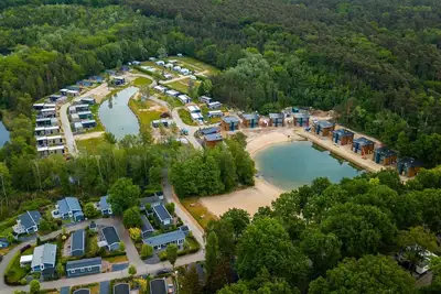 Image de Confortable appartement dans une maison de vacances avec piscine, Wifi, Tv et terrasse