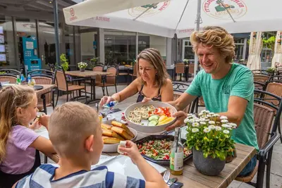 Image de Bel appartement dans une maison de vacances pour 6 personnes avec piscine, Wifi, Tv et terrasse