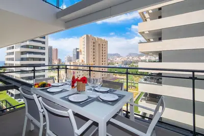 Image de Bel appartement pour 6 personnes avec climatisation, Wifi, piscine, Tv, terrasse et parking