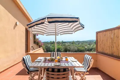 Image de Joli appartement pour 5 personnes avec climatisation, Wifi, Tv et terrasse