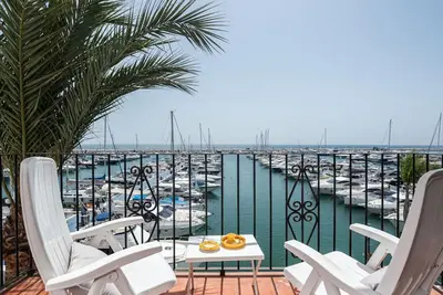 Image de Joli appartement pour 4 personnes avec Wifi, climatisation, Tv, terrasse et animaux admis