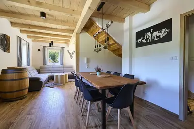 Image de Merveilleuse maison de vacances privée pour 6 personnes avec Wifi, terrasse et parking
