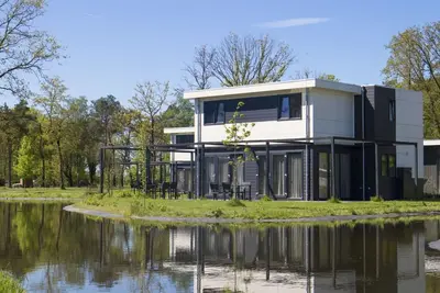 Image de Magnifique maison de vacances privée pour 10 personnes avec Wifi, piscine, Tv, terrasse et parking