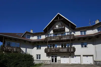 Image de Agréable appartement pour 8 personnes avec Wifi, Tv, balcon, animaux admis et parking