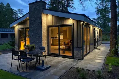 Image de Bel appartement dans une maison de vacances pour 4 personnes avec Wifi, piscine, Tv et terrasse