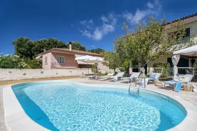 Image de Bel appartement pour 4 personnes avec Wifi, piscine, climatisation, Tv, patio et parking