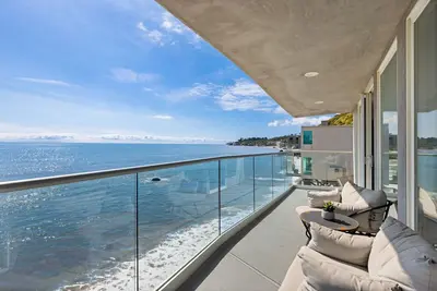 Image de Malibu Beachfront Haven