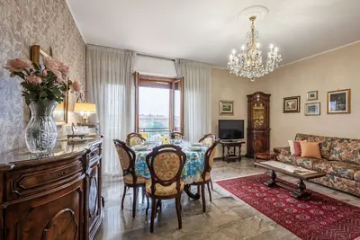 Image de Joli appartement pour 6 personnes avec climatisation, Wifi, Tv et balcon