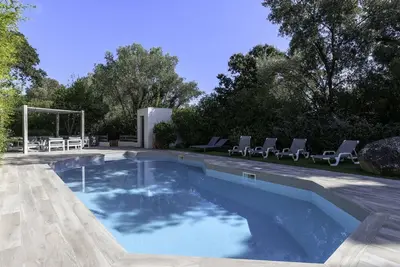 Image de Maison de vacances privée avec piscine privée, climatisation, Wifi, patio, vue panoramique