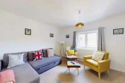 Image de Newly furnished 4br house in Islington\n\n