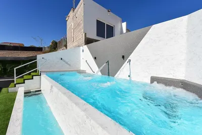 Image de Belle maison de vacances privée avec climatisation, Wifi, piscine privée, Tv, patio et parking