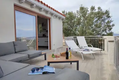 Image de Belle maison de vacances privée pour 6 personnes avec Wifi, climatisation, Tv et terrasse