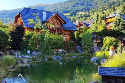 Agréable appartement dans une maison de vacances avec Wifi, Tv, terrasse, vue panoramique, parking