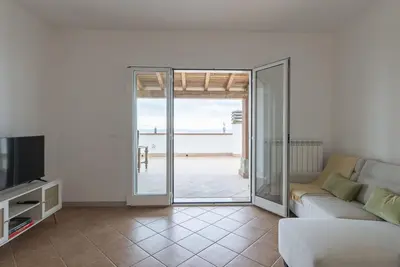 Image de Merveilleuse maison de vacances avec Wifi, terrasse, animaux admis et vue panoramique