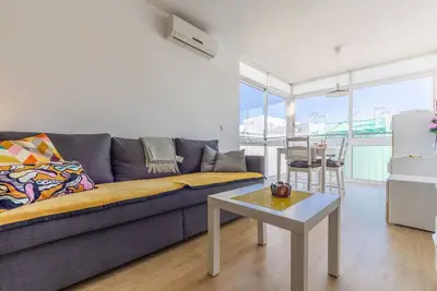 Image de Bel appartement pour 3 personnes avec climatisation, Wifi et Tv