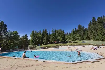 Image de Bel appartement pour 5 personnes avec Wifi, Tv, terrasse et parking