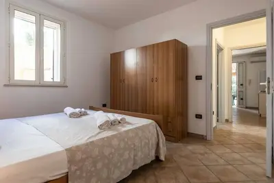 Image de Bel appartement pour 3 personnes avec Wifi, climatisation, Tv, patio, animaux admis et parking
