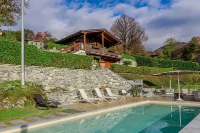 Image de Maison de vacances privée avec Wifi, piscine privée, climatisation, Tv, terrasse, vue panoramique