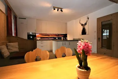 Image de Joli appartement pour 5 personnes avec Wifi, Tv, terrasse et parking