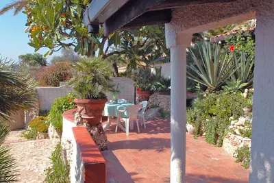 Image de Merveilleuse maison de vacances privée avec climatisation, Wifi, Tv, terrasse et animaux admis