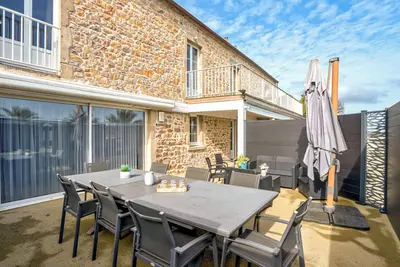 Image de Superbe maison à l'étang-bertrand