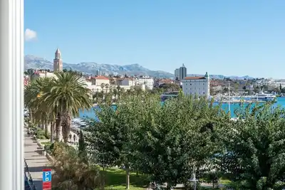 Image de Confortable appartement pour 4 personnes avec climatisation, Wifi, Tv et terrasse