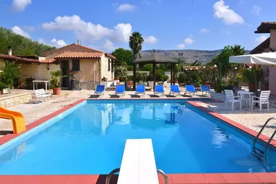 Image de Maison de vacances privée avec climatisation, Wifi, piscine privée, Tv, patio, vue panoramique