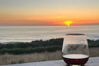 Image de Cozy Cottage at the Beach near Yachats! Dog Friendly and Free Ev Charging!