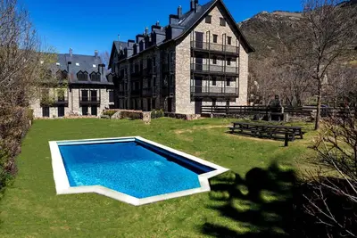 Image de Confortable appartement pour 4 personnes avec piscine, Tv et parking