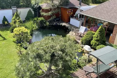 Image de Maison de vacances avec Wifi, piscine privée, bain à remous, Tv, patio, animaux admis, parking