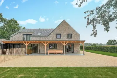 Image de Superbe maison de 4 chambres à.
