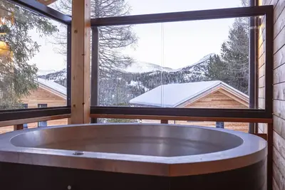 Image de Joli appartement dans une maison de vacances avec Wifi, Tv, balcon, vue panoramique et parking