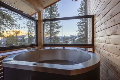 Image de Bel appartement dans une maison de vacances avec Wifi, Tv, balcon, vue panoramique et parking