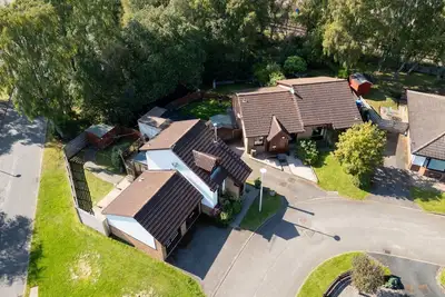 Image de Magnifique maison de vacances privée pour 4 personnes avec bain à remous, Wifi, Tv et parking