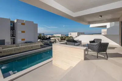 Image de Superbe maison à Novalja avec sauna