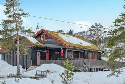 Image de Belle maison à Fossdal avec WiFi