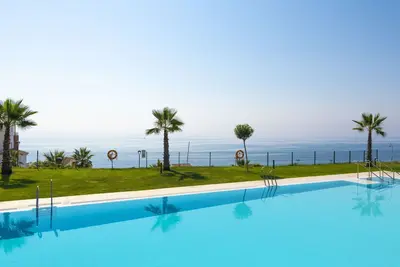 Image de Joli appartement pour 4 personnes avec piscine, Wifi, climatisation, Tv, terrasse et animaux admis