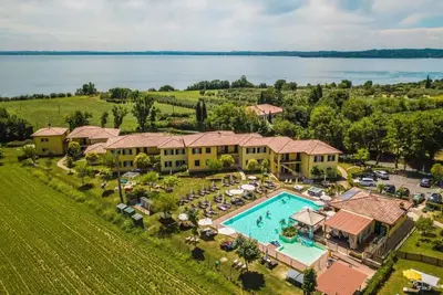 Image de Confortable appartement avec Wifi, piscine, climatisation, Tv, balcon et animaux admis