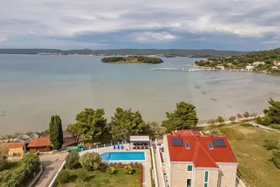 Image de Superbe appartement à Mrljane avec WiFi