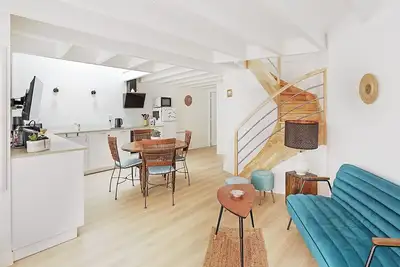 Image de Maison de ville - 'La Galerie Pornic - Maison Lotus' avec Wi-Fi